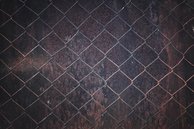 What Can We Do About Rust on a Chain Link Fence?