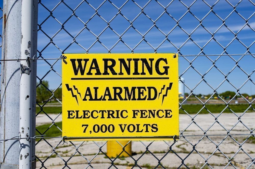 How Do Managed Electric Fences Work?