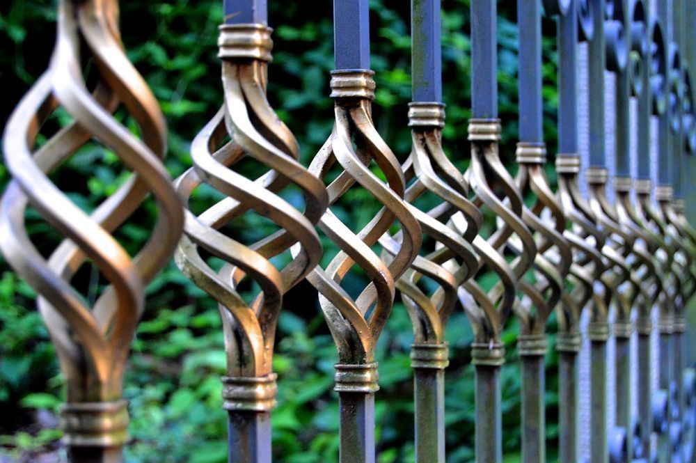 Types of Metal Fences