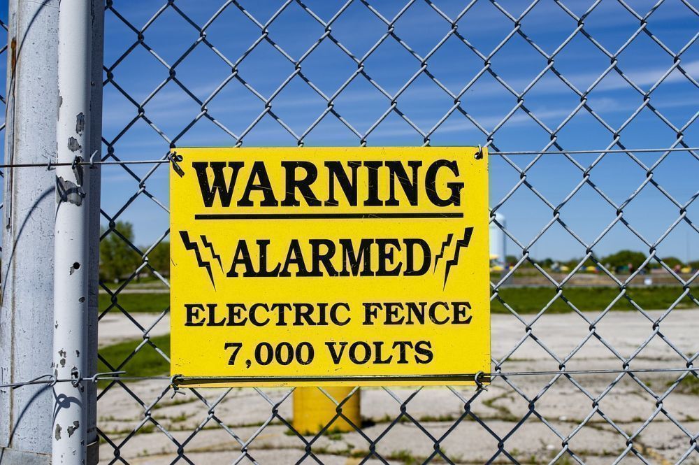 What Makes an Electric Fence Non Lethal?